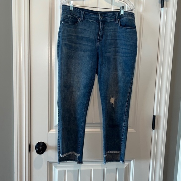 Kenneth Cole New York jeans Jess crop flare cute Raw step hem size 14 - Picture 1 of 12